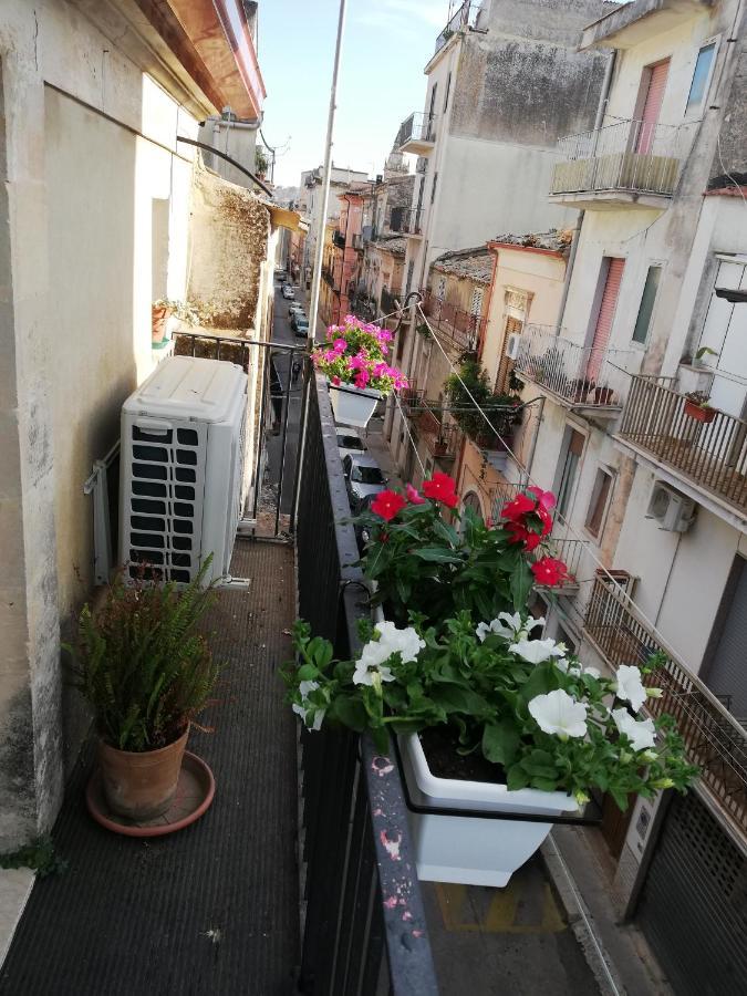 Casa Dell'Aquila Barocca Apartment Ragusa Exterior photo